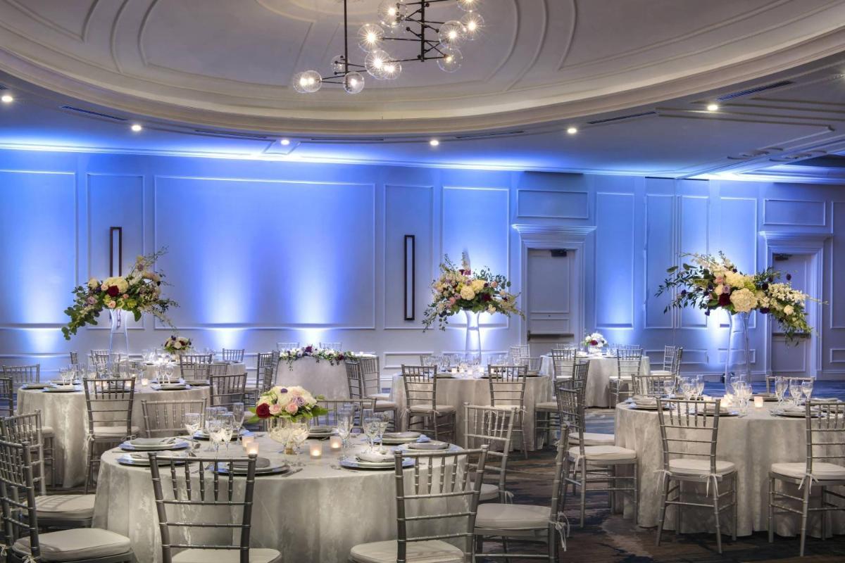 Norfolk Waterside Marriott - image 4
