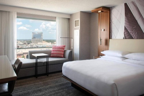 Norfolk Waterside Marriott - image 8