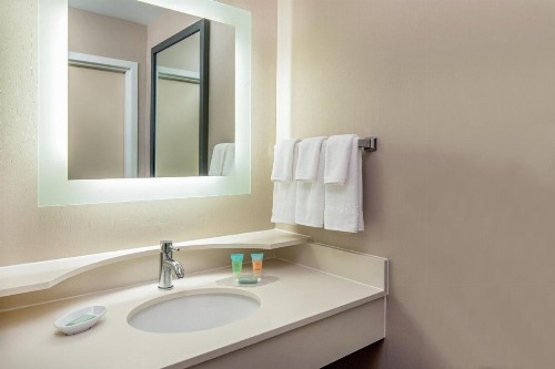 SpringHill Suites by Marriott Norfolk Virginia Beach - image 30