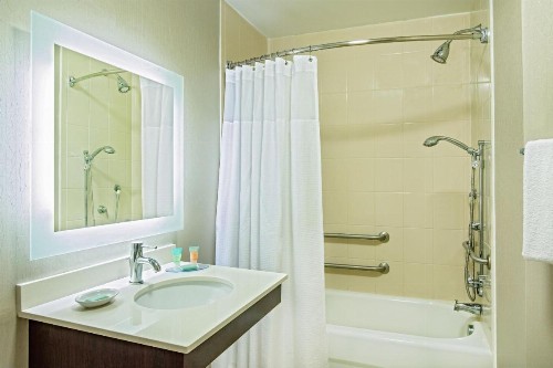 SpringHill Suites by Marriott Norfolk Virginia Beach - image 32