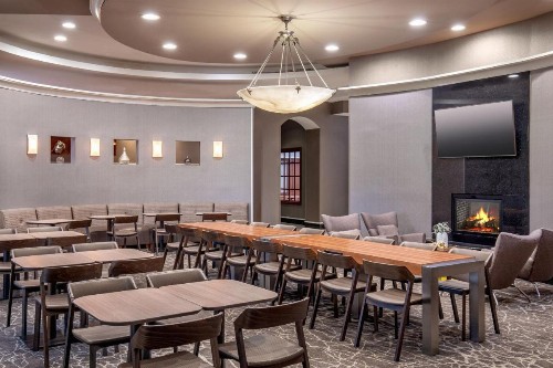 SpringHill Suites by Marriott Norfolk Virginia Beach - image 7