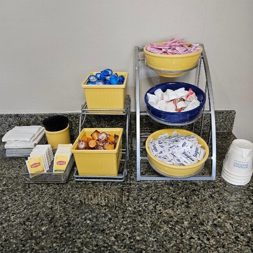 Days Inn by Wyndham Norfolk Airport - image 34