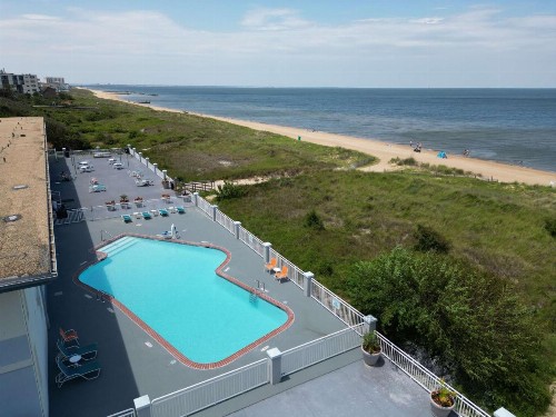 Best Western Plus Holiday Sands Inn & Suites - image 47