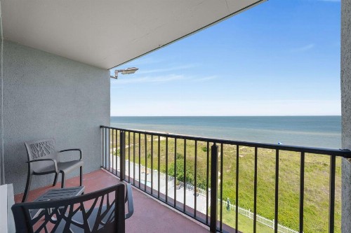 Best Western Plus Holiday Sands Inn & Suites - image 48