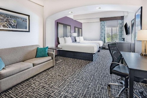 La Quinta by Wyndham Norfolk Airport - image 13