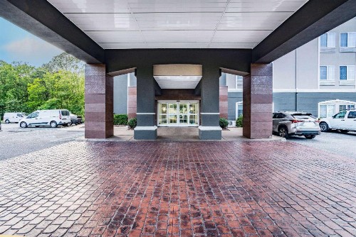 La Quinta by Wyndham Norfolk Airport - image 32