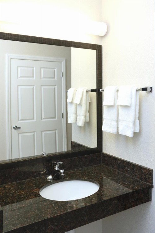 La Quinta by Wyndham Norfolk Airport - image 7