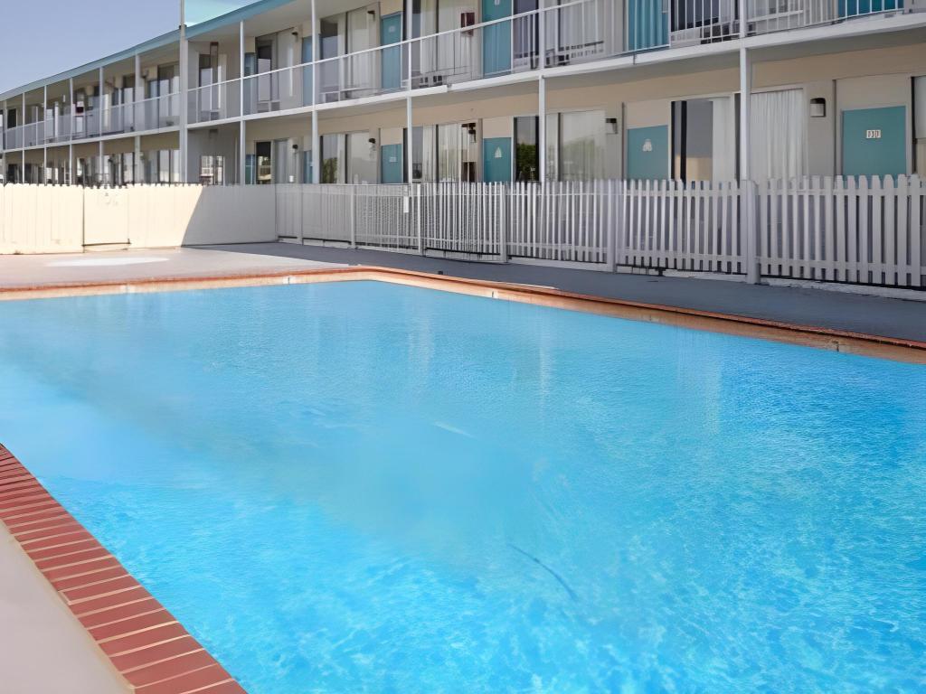 Ramada LTD - image 6