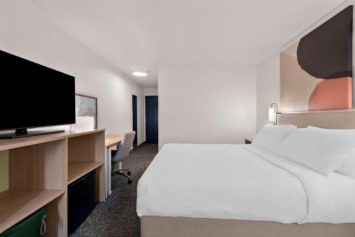 SureStay Hotel by Best Western Norfolk Little Creek - image 45