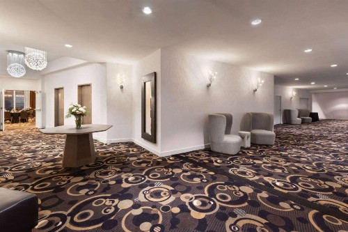 Wyndham Garden Norfolk Downtown - image 10