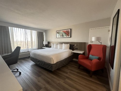 Wyndham Garden Norfolk Downtown - image 12