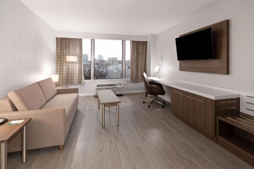 Wyndham Garden Norfolk Downtown - image 32