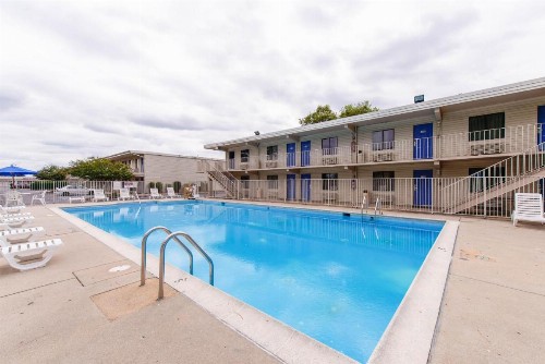 Motel 6-Norfolk VA - image 35