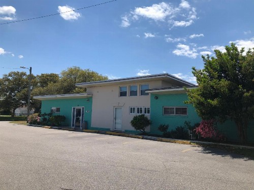 Bay Inn Hotel - image 2