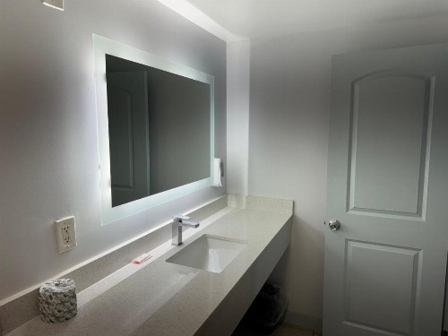 Ocean View Inn - image 22
