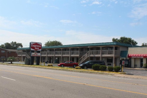 Express INN - image 2