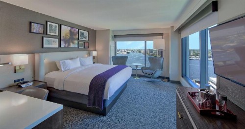 Hilton Norfolk The Main - image 7