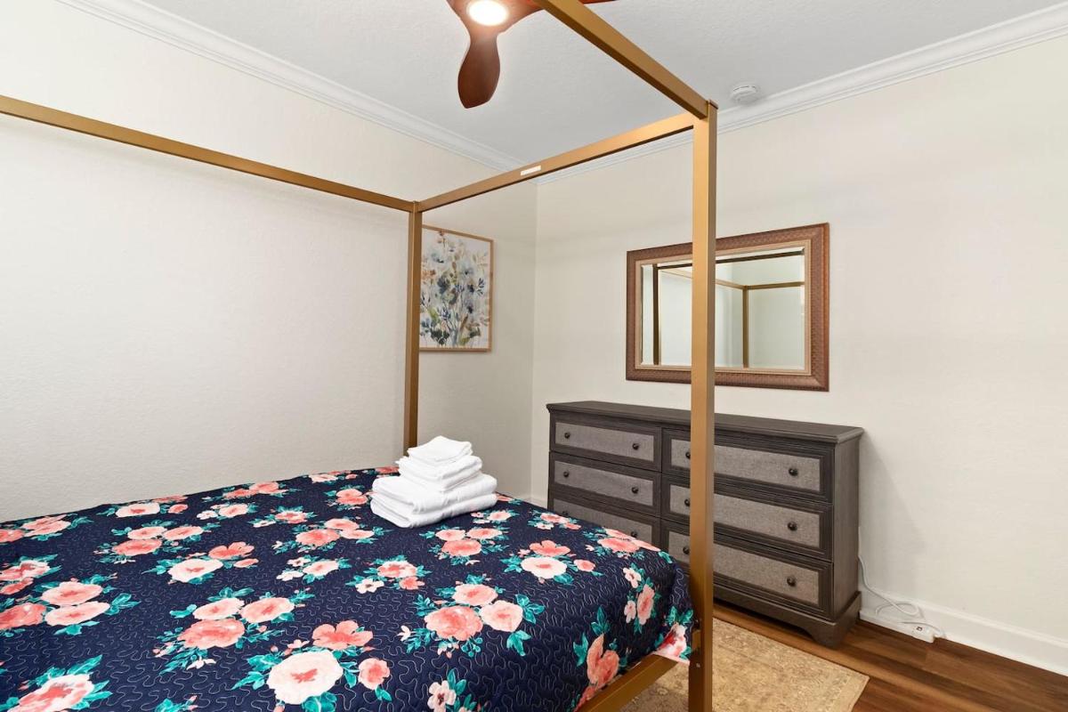Dune Cottage Beach Suite (2 bed/2 bath beach condo) - image 6