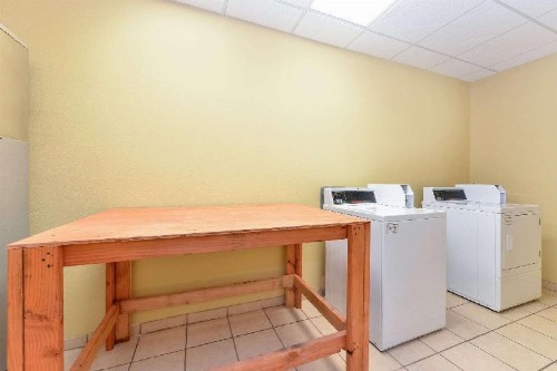 Quality Inn & Suites - Norman - image 9