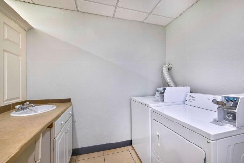 Motel 6-Norman OK - image 23