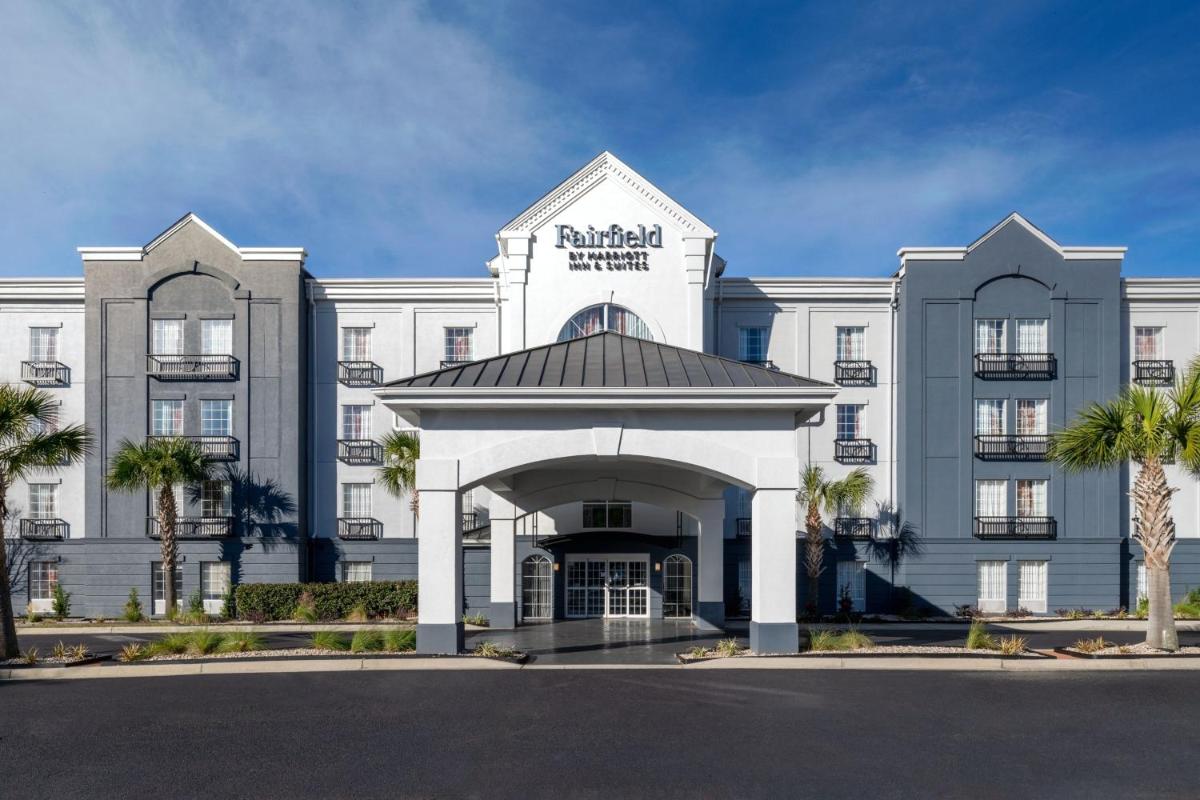 Fairfield Inn & Suites by Marriott Charleston North/Ashley Phosphate - main image