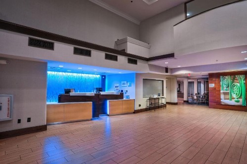 Fairfield Inn & Suites by Marriott Charleston North/Ashley Phosphate - image 5