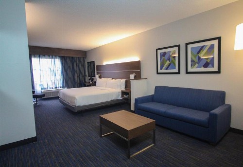 Holiday Inn Express Hotel & Suites Charleston - North an IHG Hotel - image 16