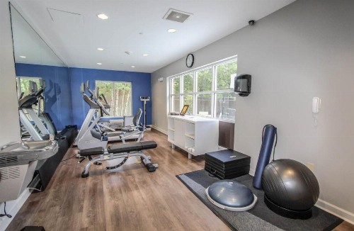 Holiday Inn Express Hotel & Suites Charleston - North an IHG Hotel - image 6