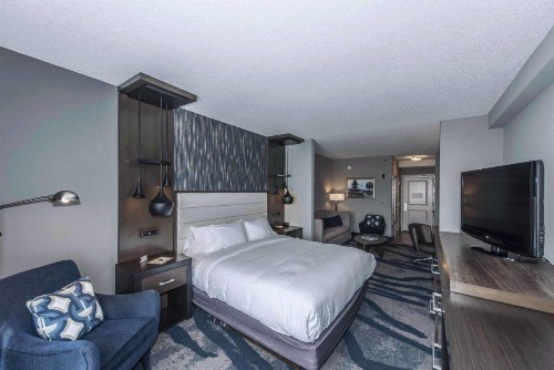 DoubleTree by Hilton North Charleston - Convention Center - image 43