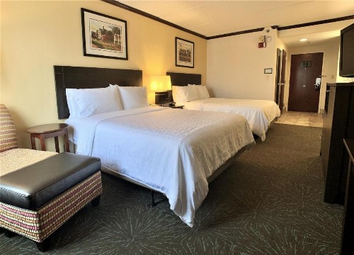 Holiday Inn Express Hotel & Suites Charleston-Ashley Phosphate an IHG Hotel - image 13