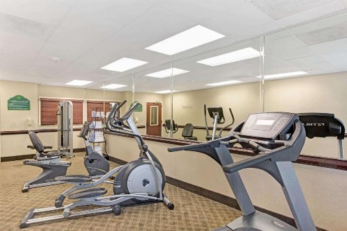Wingate by Wyndham Charleston Southern University - image 10