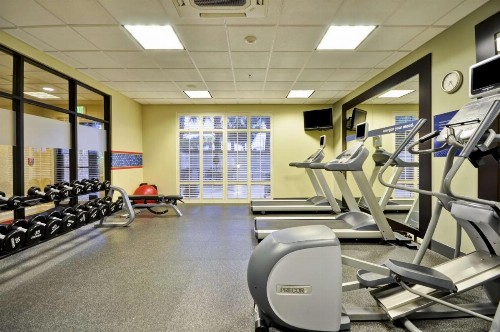 Hampton Inn & Suites North Charleston-University Boulevard - image 11
