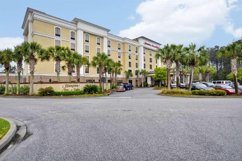 Hampton Inn & Suites North Charleston-University Boulevard - image 12