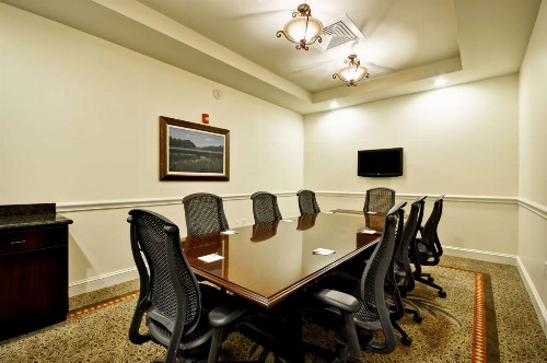 Hampton Inn & Suites North Charleston-University Boulevard - image 21