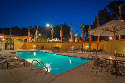 Hampton Inn & Suites North Charleston-University Boulevard - image 6