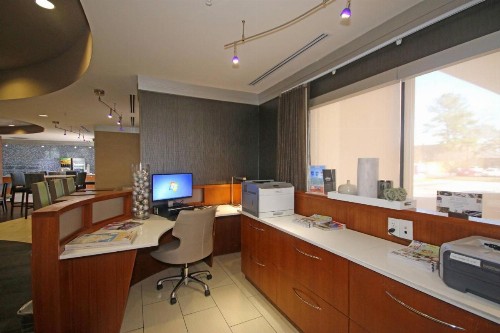 SpringHill Suites by Marriott Charleston North - image 9
