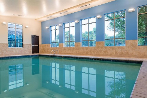 Hyatt Place Charleston Airport / Convention Center - image 17