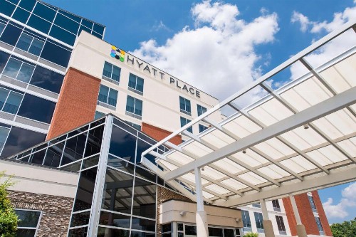 Hyatt Place Charleston Airport / Convention Center - image 2