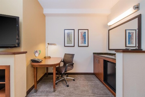 Hyatt Place Charleston Airport / Convention Center - image 21