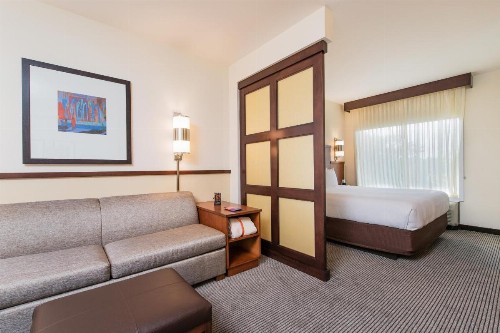 Hyatt Place Charleston Airport / Convention Center - image 24