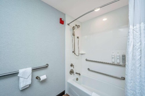 Hilton Garden Inn Charleston Airport - image 27