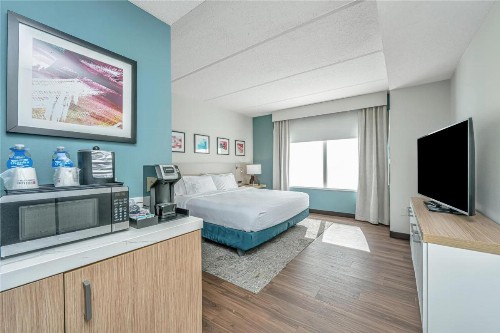 Hilton Garden Inn Charleston Airport - image 28