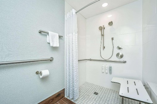 Hilton Garden Inn Charleston Airport - image 40