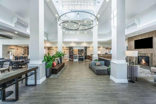 Hilton Garden Inn Charleston Airport - image 9