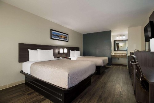 Quality Inn Coliseum - image 12