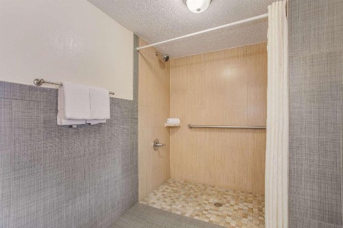 Econo Lodge North Charleston - image 8
