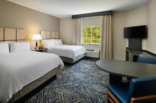 Candlewood Suites I-26 @ Northwoods Mall an IHG Hotel - image 37