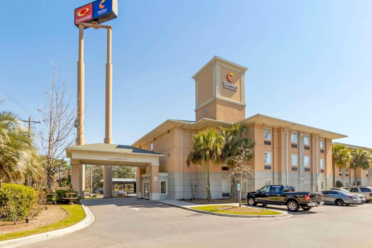 Comfort Inn & Suites Convention Center - main image