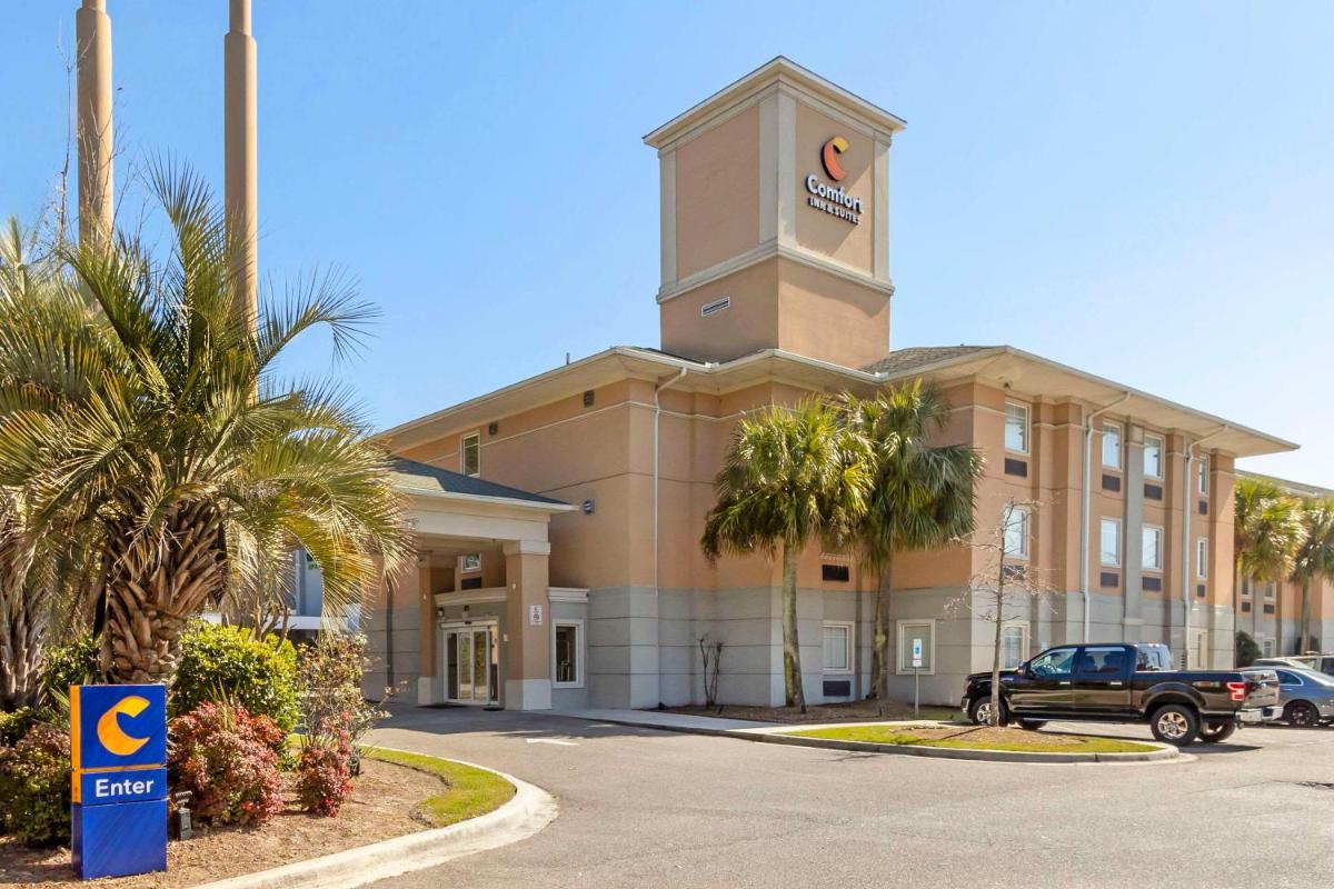 Comfort Inn & Suites Convention Center - image 4