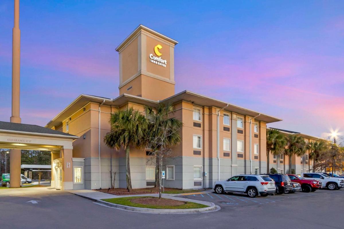 Comfort Inn & Suites Convention Center - image 5